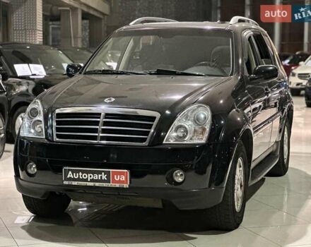 Черный Cанг Йонг Рекстон, объемом двигателя 2.7 л и пробегом 63 тыс. км за 11440 $, фото 1 на Automoto.ua