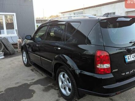 Чорний Cанг Йонг Rexton, об'ємом двигуна 2.66 л та пробігом 166 тис. км за 10300 $, фото 1 на Automoto.ua