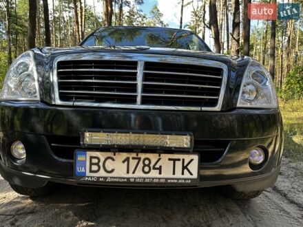 Чорний Cанг Йонг Rexton, об'ємом двигуна 2.7 л та пробігом 224 тис. км за 7700 $, фото 1 на Automoto.ua