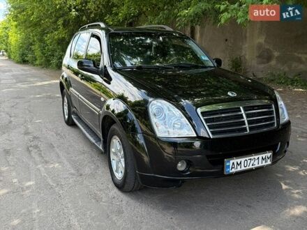 Чорний Cанг Йонг Rexton, об'ємом двигуна 2.7 л та пробігом 232 тис. км за 6250 $, фото 1 на Automoto.ua