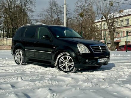 Черный Cанг Йонг Рекстон, объемом двигателя 2.7 л и пробегом 226 тыс. км за 8900 $, фото 1 на Automoto.ua