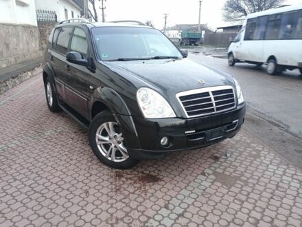 Черный Cанг Йонг Рекстон, объемом двигателя 0 л и пробегом 200 тыс. км за 5800 $, фото 1 на Automoto.ua