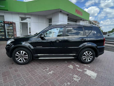 Чорний Cанг Йонг Rexton, об'ємом двигуна 2.7 л та пробігом 116 тис. км за 14000 $, фото 1 на Automoto.ua