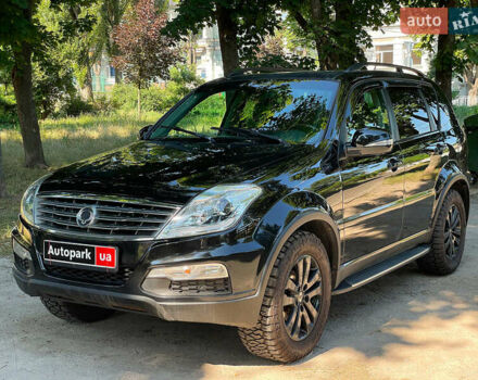 Чорний Cанг Йонг Rexton, об'ємом двигуна 2.7 л та пробігом 230 тис. км за 11490 $, фото 1 на Automoto.ua