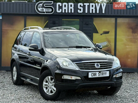 Cанг Йонг Rexton 2017 у Стрые на Automoto.ua Чорний Cанг Йонг Rexton, об'ємом двигуна 2 л та пробігом 253 тис. км за 13900 $, фото 1 на Automoto.ua