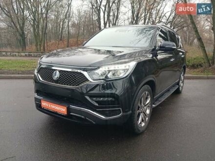 Чорний Cанг Йонг Rexton, об'ємом двигуна 2.16 л та пробігом 132 тис. км за 19700 $, фото 1 на Automoto.ua