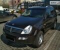 Коричневий Cанг Йонг Rexton, об'ємом двигуна 2.7 л та пробігом 247 тис. км за 6900 $, фото 1 на Automoto.ua