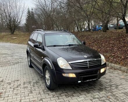 Коричневий Cанг Йонг Rexton, об'ємом двигуна 2.7 л та пробігом 230 тис. км за 3800 $, фото 1 на Automoto.ua