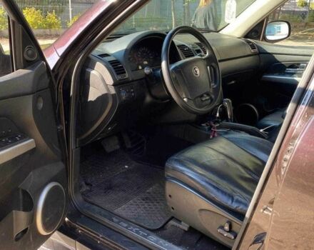 Коричневый Cанг Йонг Рекстон, объемом двигателя 2.7 л и пробегом 268 тыс. км за 3200 $, фото 2 на Automoto.ua