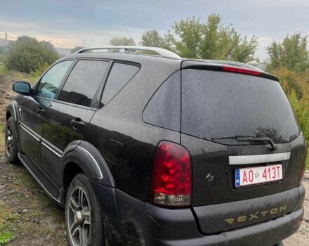 Коричневый Cанг Йонг Рекстон, объемом двигателя 2.7 л и пробегом 268 тыс. км за 3200 $, фото 7 на Automoto.ua