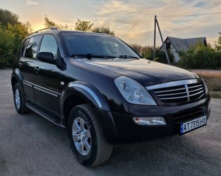 Коричневый Cанг Йонг Рекстон, объемом двигателя 2.7 л и пробегом 3 тыс. км за 7000 $, фото 7 на Automoto.ua