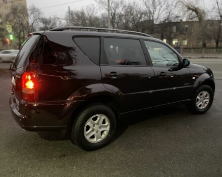 Коричневый Cанг Йонг Рекстон, объемом двигателя 2.7 л и пробегом 300 тыс. км за 6500 $, фото 3 на Automoto.ua