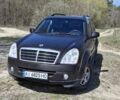 Коричневый Cанг Йонг Рекстон, объемом двигателя 2.7 л и пробегом 228 тыс. км за 6500 $, фото 1 на Automoto.ua