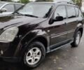 Коричневий Cанг Йонг Rexton, об'ємом двигуна 2.7 л та пробігом 249 тис. км за 7600 $, фото 1 на Automoto.ua