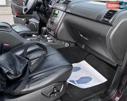 Коричневый Cанг Йонг Рекстон, объемом двигателя 2.7 л и пробегом 242 тыс. км за 12500 $, фото 12 на Automoto.ua