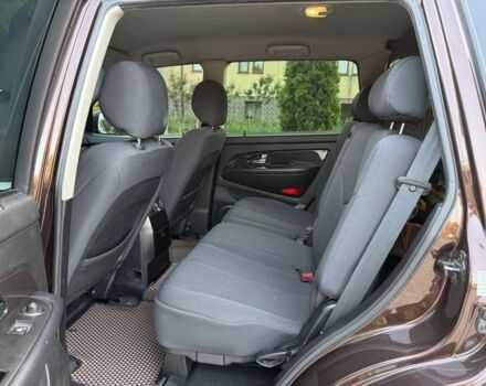 Коричневий Cанг Йонг Rexton, об'ємом двигуна 2.7 л та пробігом 226 тис. км за 12499 $, фото 4 на Automoto.ua