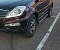 Коричневый Cанг Йонг Рекстон, объемом двигателя 2.7 л и пробегом 166 тыс. км за 12500 $, фото 3 на Automoto.ua