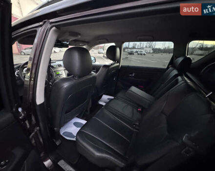 Коричневый Cанг Йонг Рекстон, объемом двигателя 2.7 л и пробегом 242 тыс. км за 12500 $, фото 13 на Automoto.ua