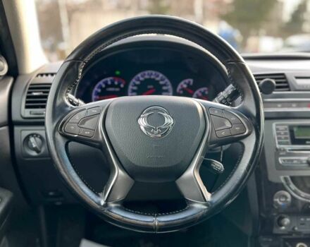 Коричневий Cанг Йонг Rexton, об'ємом двигуна 2 л та пробігом 87 тис. км за 14650 $, фото 10 на Automoto.ua