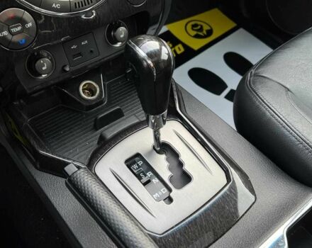 Коричневий Cанг Йонг Rexton, об'ємом двигуна 2 л та пробігом 87 тис. км за 14650 $, фото 19 на Automoto.ua