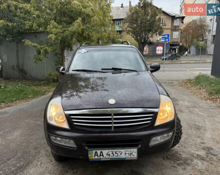 Коричневий Cанг Йонг Rexton, об'ємом двигуна 2.3 л та пробігом 203 тис. км за 4500 $, фото 1 на Automoto.ua
