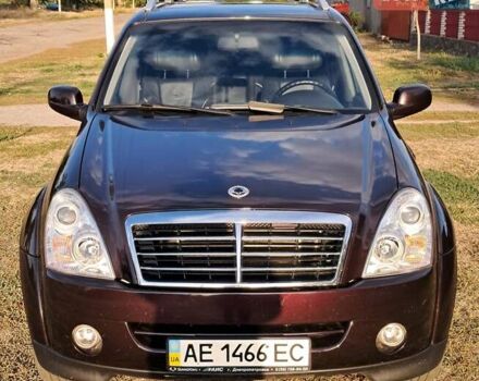 Коричневий Cанг Йонг Rexton, об'ємом двигуна 2.7 л та пробігом 125 тис. км за 12300 $, фото 1 на Automoto.ua