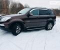 Коричневий Cанг Йонг Rexton, об'ємом двигуна 2.7 л та пробігом 115 тис. км за 16900 $, фото 1 на Automoto.ua