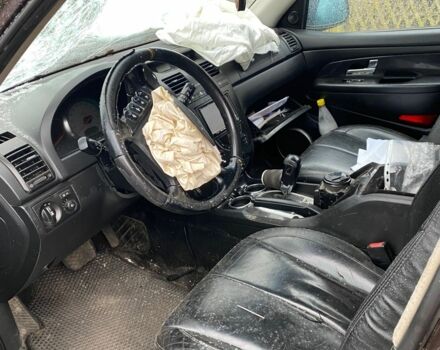 Красный Cанг Йонг Рекстон, объемом двигателя 0 л и пробегом 370 тыс. км за 2100 $, фото 9 на Automoto.ua