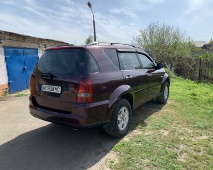 Червоний Cанг Йонг Rexton, об'ємом двигуна 0.27 л та пробігом 417 тис. км за 5500 $, фото 3 на Automoto.ua