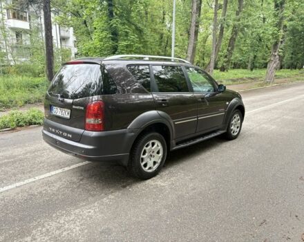 Червоний Cанг Йонг Rexton, об'ємом двигуна 2.7 л та пробігом 298 тис. км за 3500 $, фото 5 на Automoto.ua