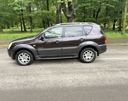 Червоний Cанг Йонг Rexton, об'ємом двигуна 2.7 л та пробігом 298 тис. км за 3500 $, фото 1 на Automoto.ua