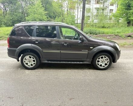 Червоний Cанг Йонг Rexton, об'ємом двигуна 2.7 л та пробігом 298 тис. км за 3500 $, фото 4 на Automoto.ua