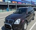 Красный Cанг Йонг Рекстон, объемом двигателя 2.7 л и пробегом 180 тыс. км за 11500 $, фото 1 на Automoto.ua