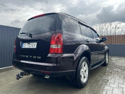 Червоний Cанг Йонг Rexton, об'ємом двигуна 2.7 л та пробігом 193 тис. км за 7700 $, фото 1 на Automoto.ua