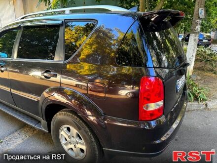 Червоний Cанг Йонг Rexton, об'ємом двигуна 2.7 л та пробігом 283 тис. км за 7500 $, фото 1 на Automoto.ua
