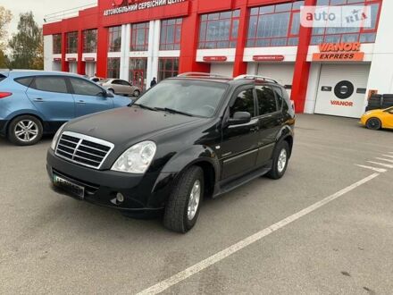 Червоний Cанг Йонг Rexton, об'ємом двигуна 2.7 л та пробігом 177 тис. км за 11000 $, фото 1 на Automoto.ua