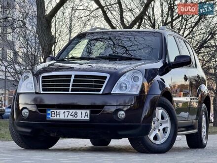Cанг Йонг Рекстон 2012 в Одессе на Automoto.ua Красный Cанг Йонг Рекстон, объемом двигателя 2.7 л и пробегом 175 тыс. км за 9999 $, фото 1 на Automoto.ua