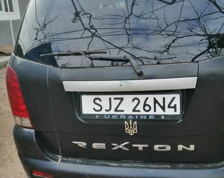 Cанг Йонг Рекстон, объемом двигателя 2.7 л и пробегом 310 тыс. км за 7500 $, фото 3 на Automoto.ua