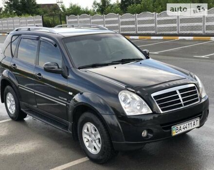 Cанг Йонг Rexton, об'ємом двигуна 2.7 л та пробігом 175 тис. км за 10000 $, фото 3 на Automoto.ua