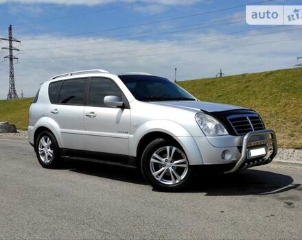 Cанг Йонг Rexton, об'ємом двигуна 2.7 л та пробігом 109 тис. км за 10400 $, фото 3 на Automoto.ua