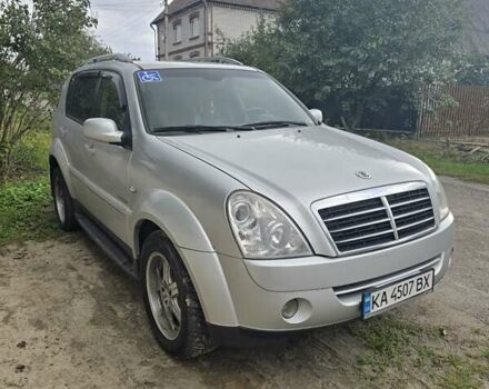 Cанг Йонг Рекстон, объемом двигателя 2.7 л и пробегом 280 тыс. км за 9500 $, фото 6 на Automoto.ua