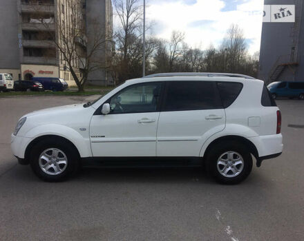 Cанг Йонг Rexton, об'ємом двигуна 2.7 л та пробігом 232 тис. км за 9800 $, фото 6 на Automoto.ua