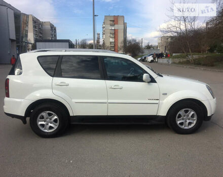 Cанг Йонг Rexton, об'ємом двигуна 2.7 л та пробігом 232 тис. км за 9800 $, фото 7 на Automoto.ua