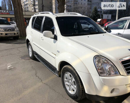 Cанг Йонг Rexton, об'ємом двигуна 2.7 л та пробігом 148 тис. км за 11700 $, фото 4 на Automoto.ua