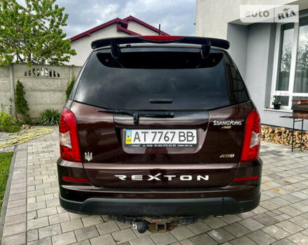 Cанг Йонг Rexton, об'ємом двигуна 2.7 л та пробігом 151 тис. км за 13800 $, фото 6 на Automoto.ua