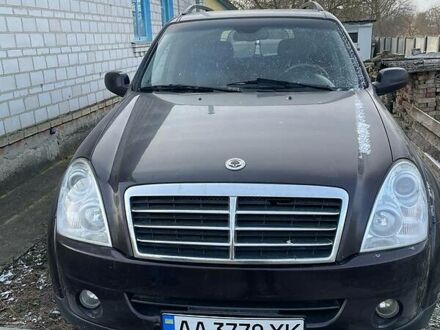 Cанг Йонг Rexton, об'ємом двигуна 2.7 л та пробігом 348 тис. км за 8300 $, фото 1 на Automoto.ua