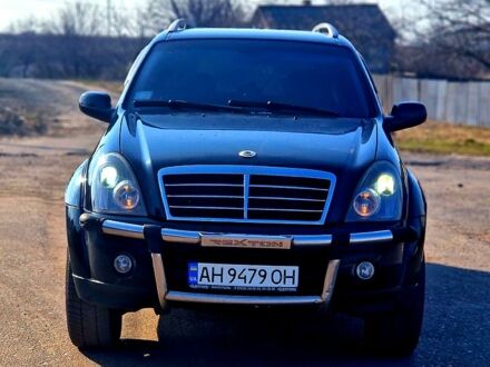 Cанг Йонг Rexton, об'ємом двигуна 2.7 л та пробігом 200 тис. км за 8350 $, фото 1 на Automoto.ua