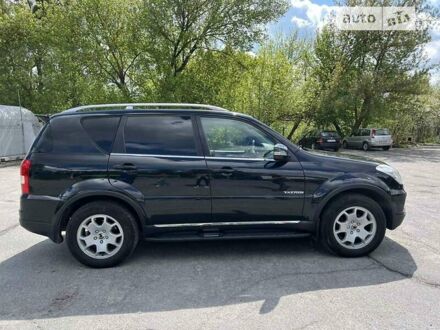 Cанг Йонг Rexton, об'ємом двигуна 2.7 л та пробігом 176 тис. км за 15000 $, фото 1 на Automoto.ua