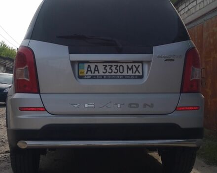 Сірий Cанг Йонг Rexton, об'ємом двигуна 2.7 л та пробігом 14 тис. км за 16500 $, фото 2 на Automoto.ua