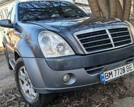 Серый Cанг Йонг Рекстон, объемом двигателя 2.7 л и пробегом 240 тыс. км за 6500 $, фото 2 на Automoto.ua